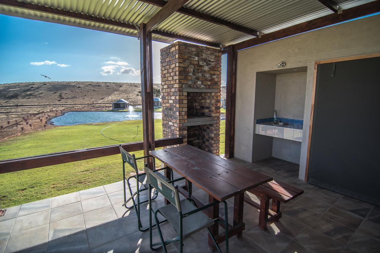 Letsatsi Lodge Vanrhynsdorp Extérieur photo