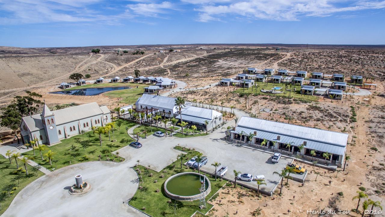 Letsatsi Lodge Vanrhynsdorp Extérieur photo